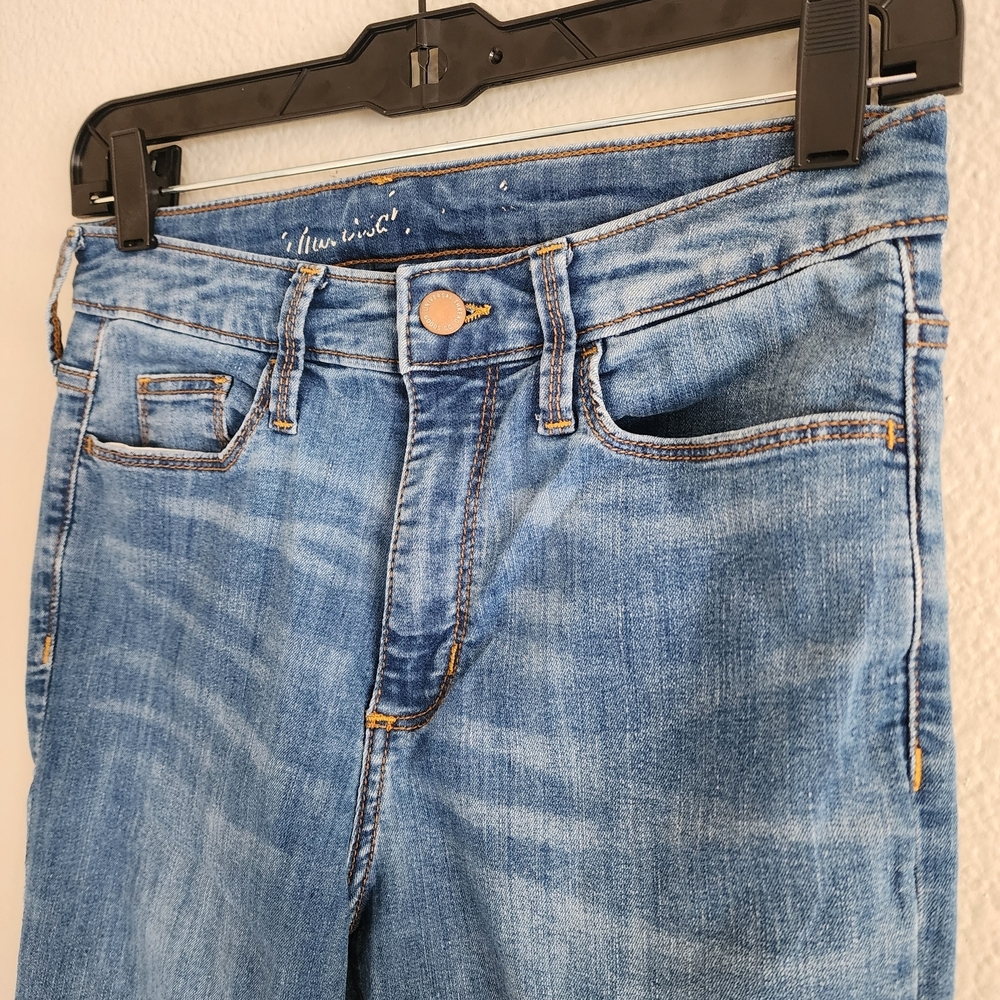 Universal Thread Light Blue Skinny Jeans - Picture 3 of 8
